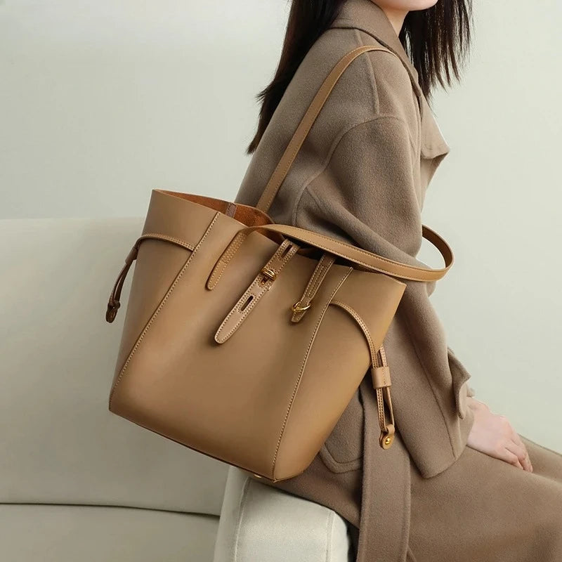 Genuine Leather Women's Large Capacity Shoulder Bag armpit bag Ladies Commuter Shopper Bags High Quality Luxury Handbag Big tote