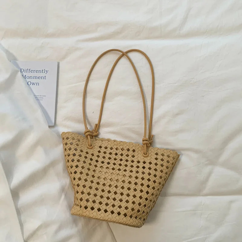 Fashion Hollow Woven Basket Bag Nested Package Soft Leather Shoulder Bag Large Capacity Beach Vacation Bucket Bag With Inner Bag