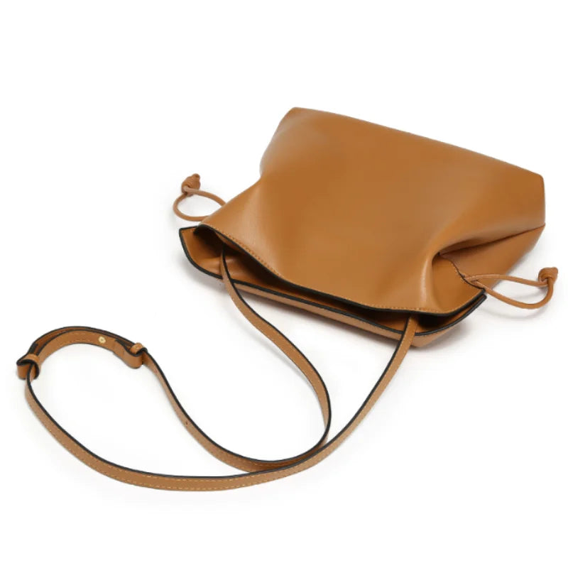 Designer Pleated Cloud Bucket Bag Women's Large Capacity Shoulder Crossbody Drawstring Tote Premium Pu Leather Stylish Handbag