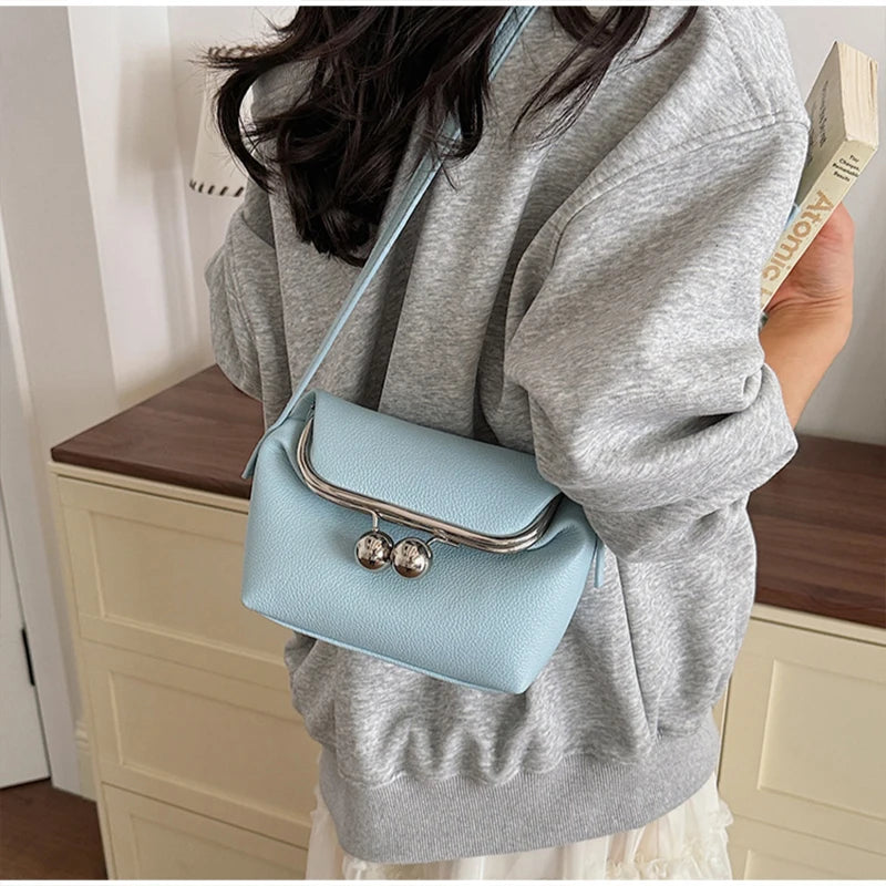 Luxury Vintage Kiss Lock Crossbody Bag, Lychee Texture Shoulder Handbag, Korean Elegant Simple Coin Purse Headphone Wallet