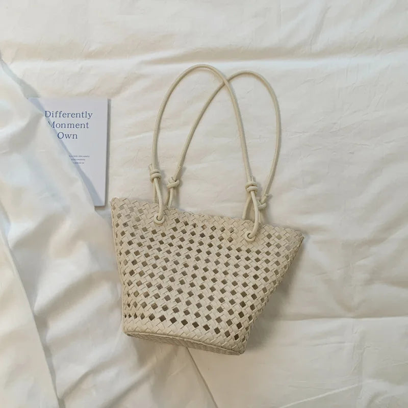 Fashion Hollow Woven Basket Bag Nested Package Soft Leather Shoulder Bag Large Capacity Beach Vacation Bucket Bag With Inner Bag