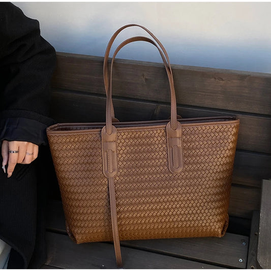 Top Handle Tote Bag Woven Bag For Women 2026 High-end Look Perfect For Vacation Shopping Bags Commuting Underarm Shoulder Bag