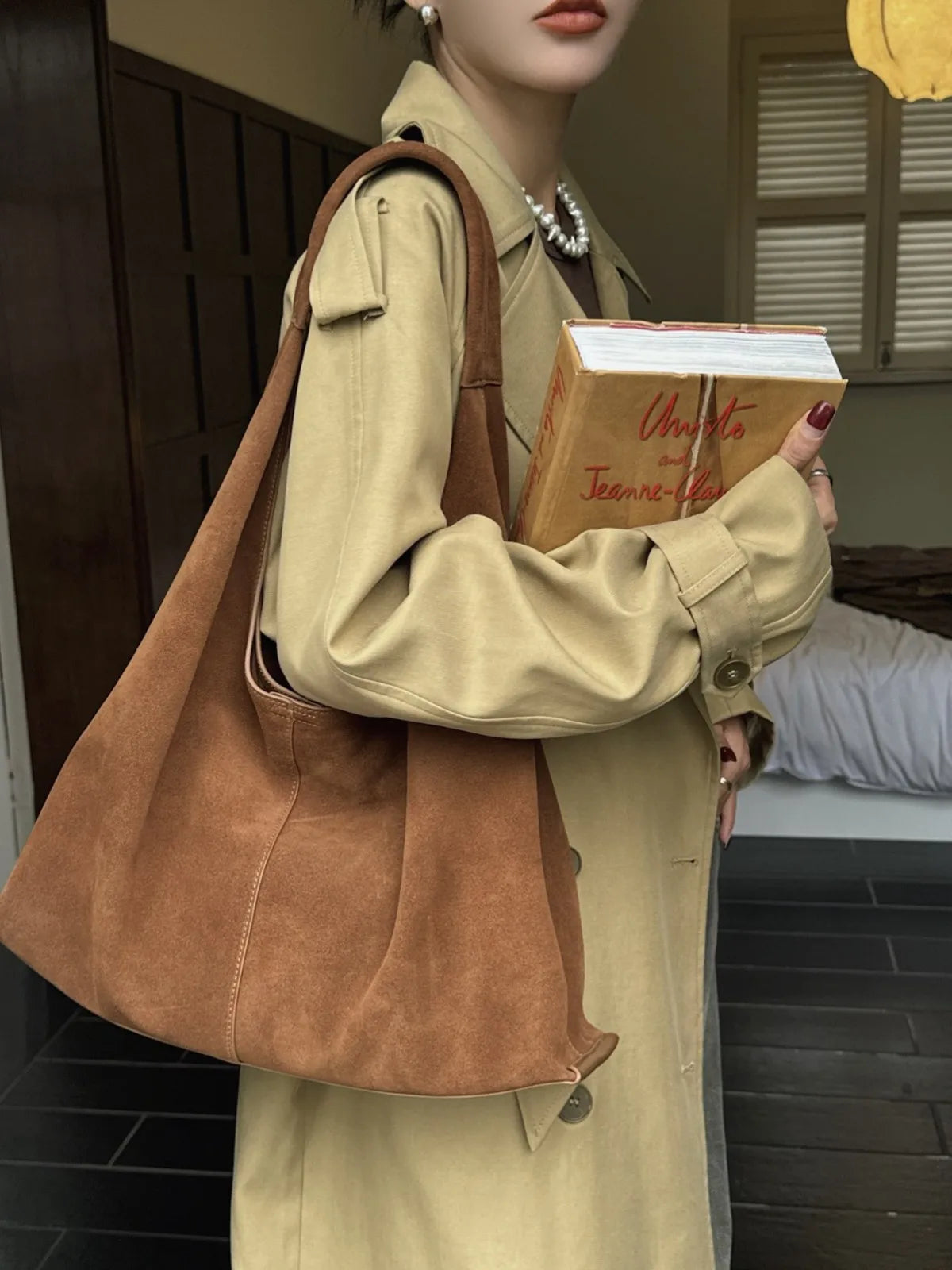 Classic Large Capacity Winter First-class Nubuck Leather Travel Armpit Tote Grey Luxury Suede Cow Leather Women Handbag Big