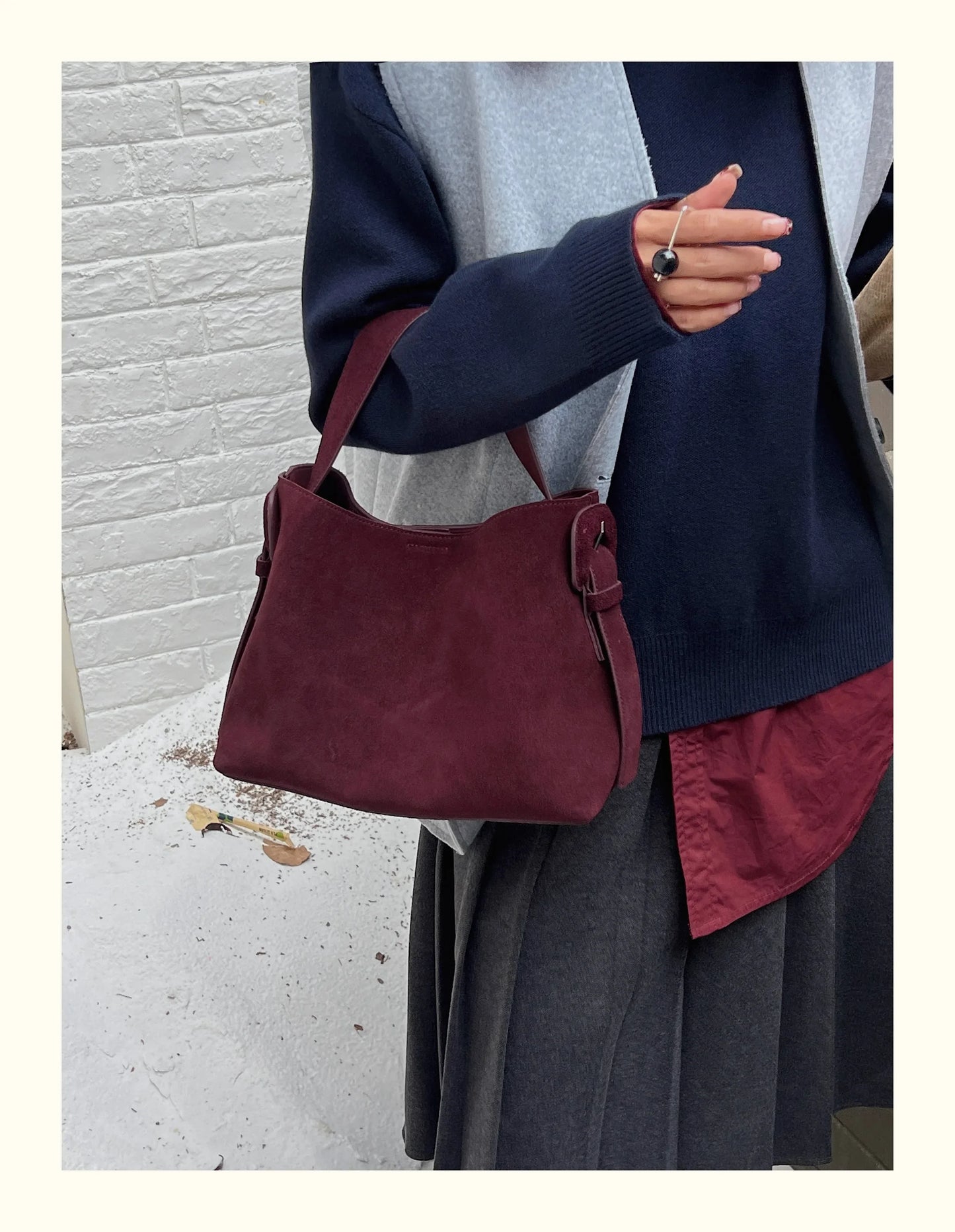 2026 Designer Winter Matte Maroon Color Top Handle Bucket Tote Large Suede Cow Leather Women Shoulder Bag Quality Nubuck Handbag