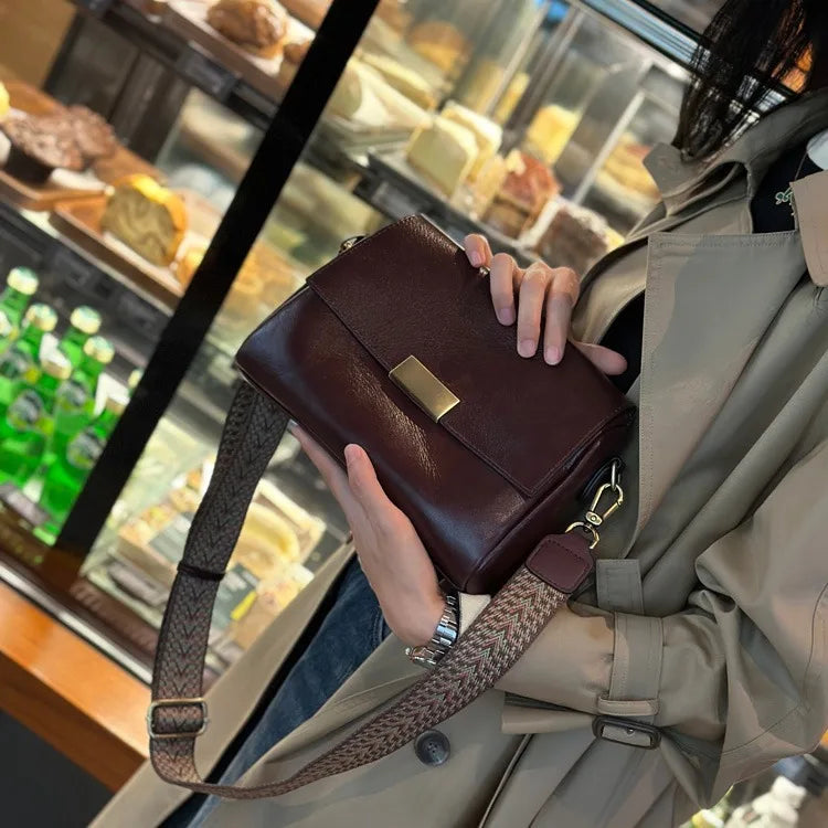 Fashion Handbags WOMEN crossbody bags Vintage Genuine leather women shoulder bag Small square bag soft leather cowhide